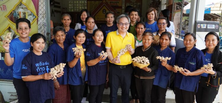 สวทช.-โอสถสภา-หน่วยงานพันธมิตร ชู ‘สมุนไพร-ถั่วเขียว’ ยกระดับคุณภาพชีวิตพื้นที่ทุ่งกุลาร้องไห้ ด้วยวิทยาศาสตร์ เทคโนโลยีและนวัตกรรม