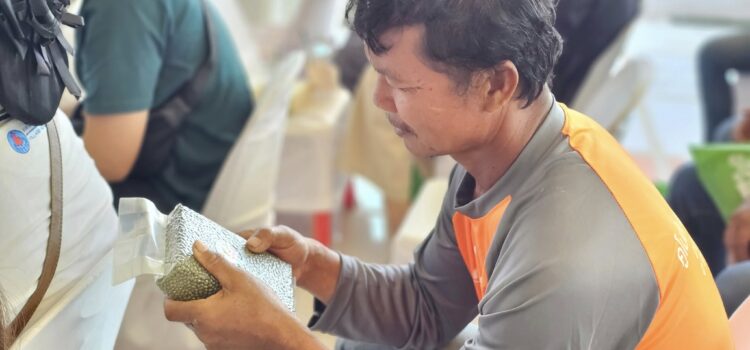 สท. ร่วมแลกเปลี่ยนให้ความรู้เกษตรกรนครสวรรค์ปลูกถั่วเขียว KUML สร้างรายได้หลังนา แถมได้ดินดี ข้าวงาม สท. ร่วมแลกเปลี่ยนให้ความรู้เกษตรกรนครสวรรค์ปลูกถั่วเขียว KUML สร้างรายได้หลังนา แถมได้ดินดี ข้าวงาม