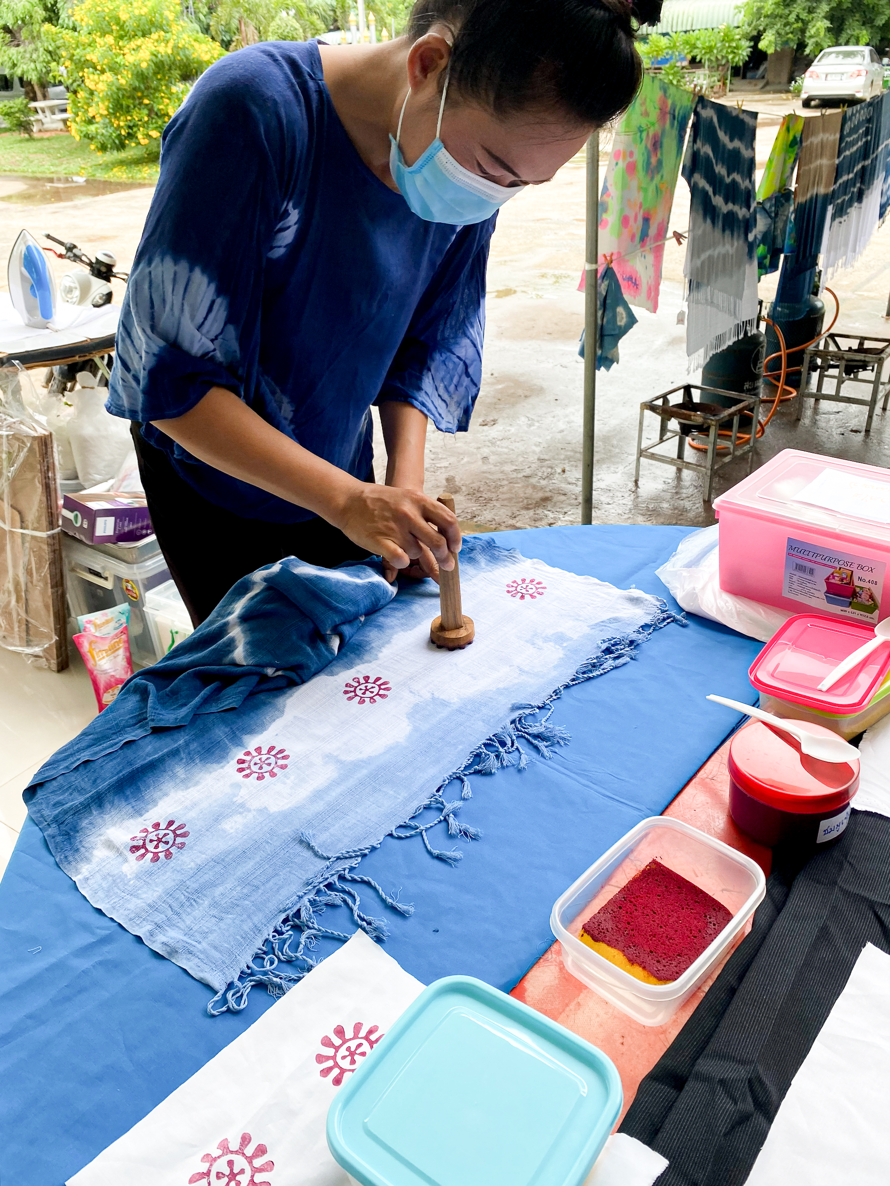 'Magik Color’ แป้งพิมพ์ผ้าจากสีธรรมชาติ ลดการใช้สารเคมี ชูข้อดีของสีแบบไทยๆ