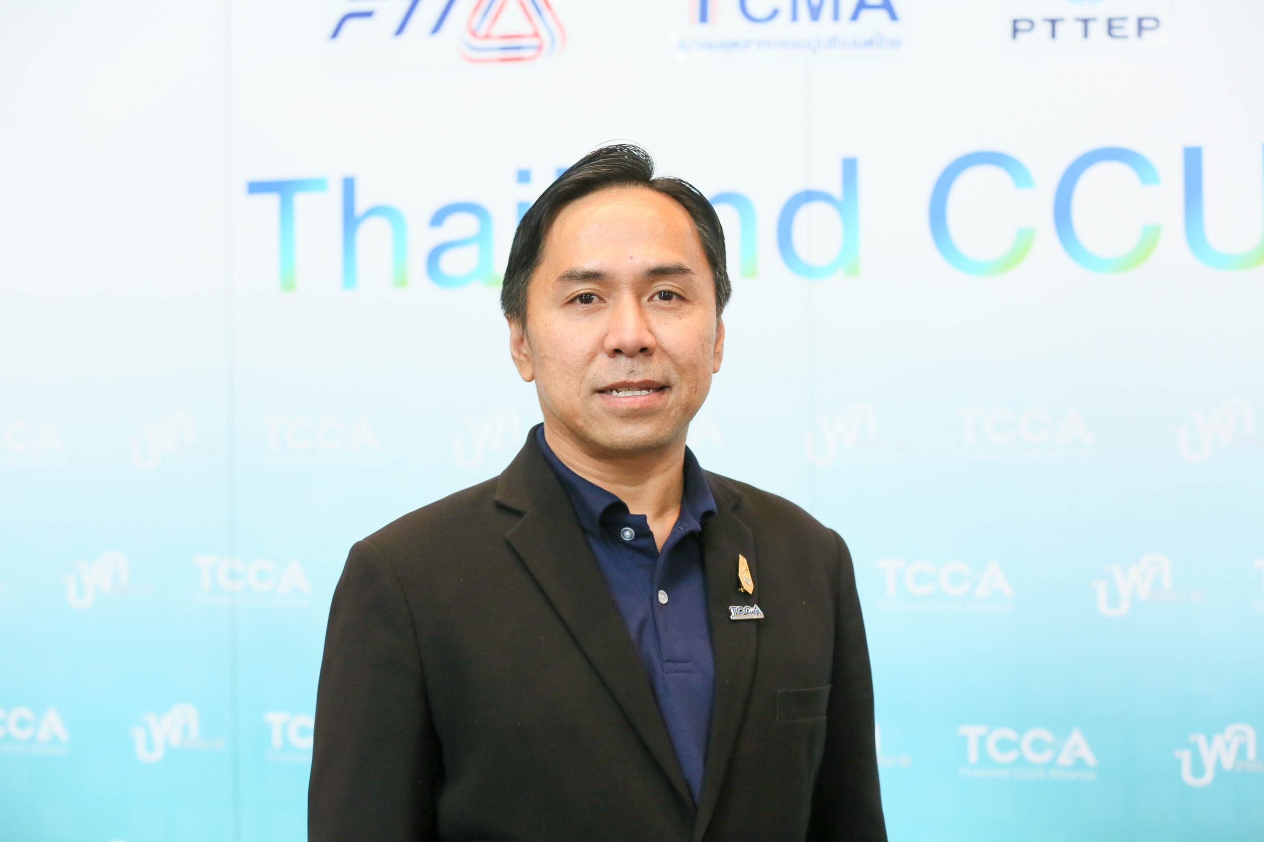 ภาพ ดร. ขจรศักดิ์ เฟื่องนวกิจ