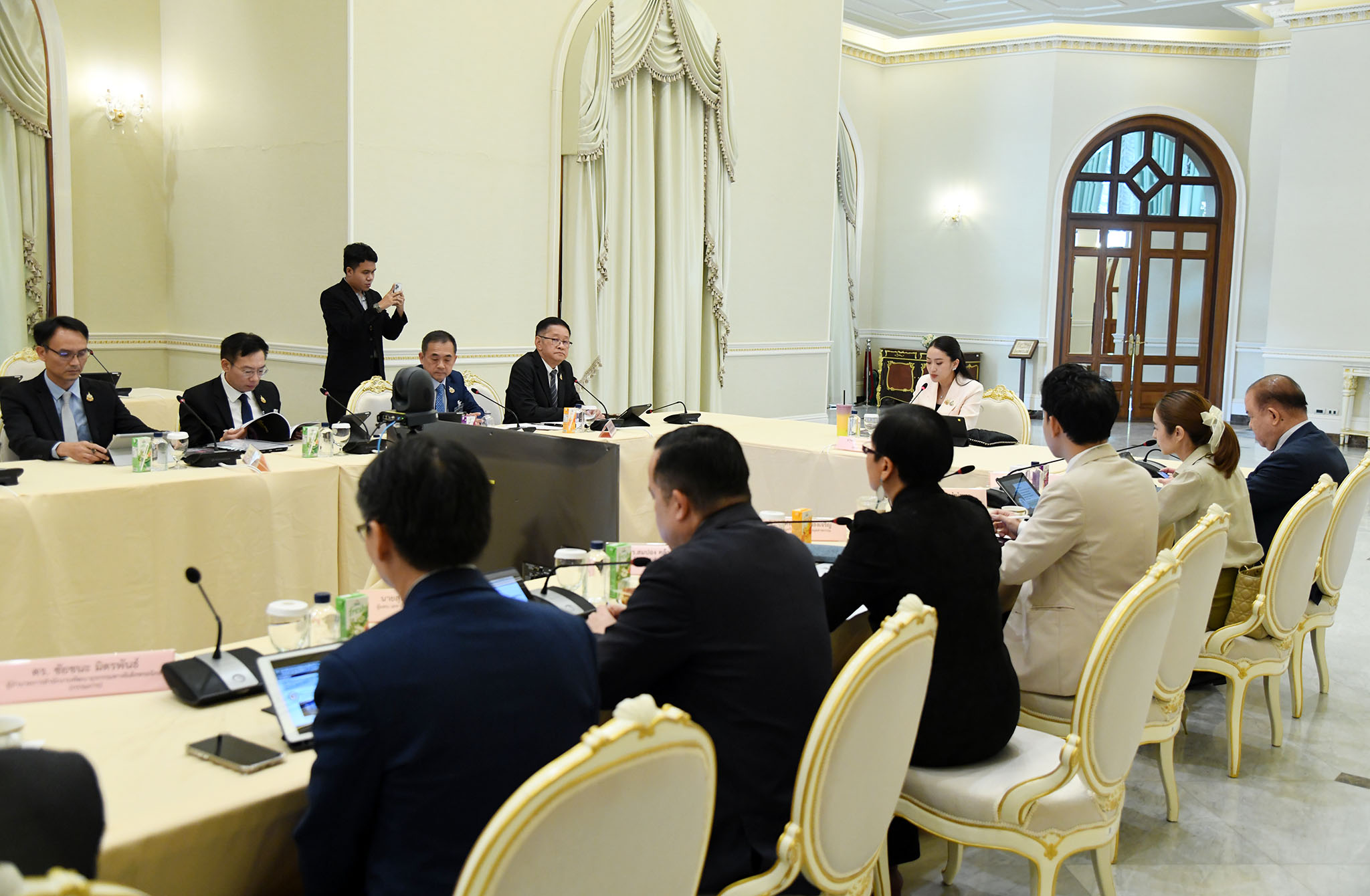 ภาพบรรยากาศการประชุม