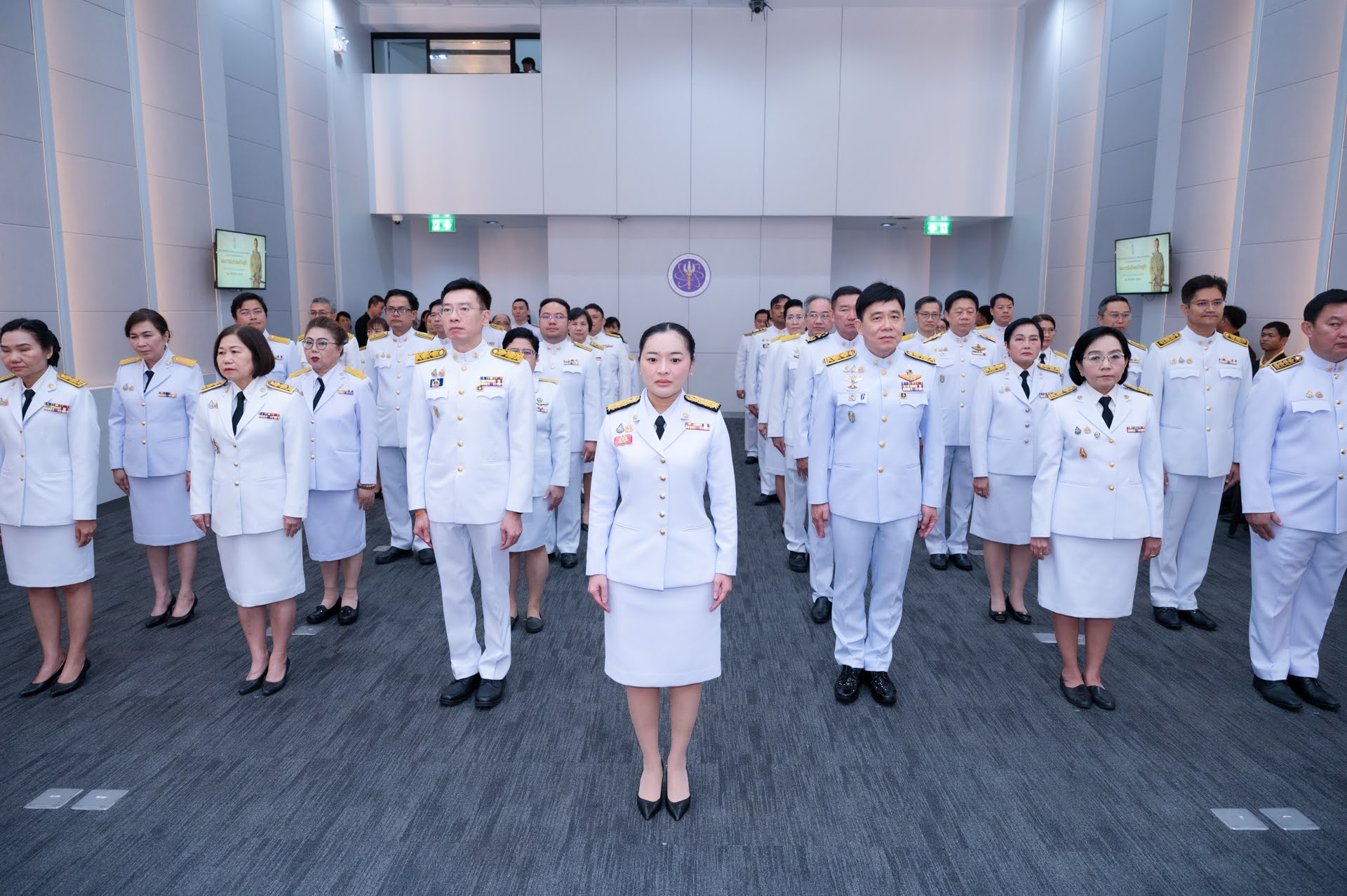 ภาพพิธีนามถวายพระพรชัยมงคล และพิธีถวายสัตย์ปฏิญาณเพื่อเป็นข้าราชการที่ดีและพลังของแผ่นดิน 