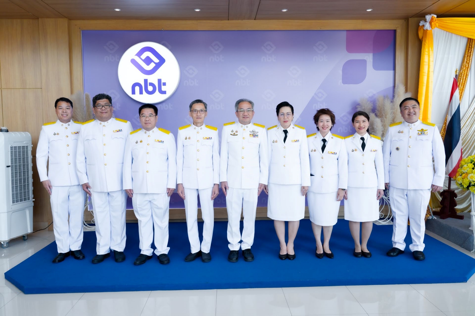 ภาพคณะผู้บริหาร สวทช. บันทึกเทปถวายพระพรชัยมงคล พระบาทสมเด็จพระวชิรเกล้าเจ้าอยู่หัว