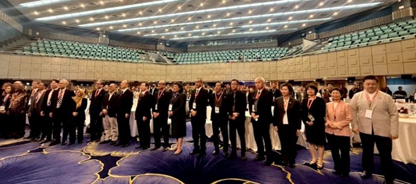 STS Forum ก่อตั้งขึ้นในปี พ.ศ. 2547 (ค.ศ. 2004) โดยมีเป้าหมายเพื่อเป็นเวทีระดับโลกสำหรับผู้นำด้านวิทยาศาสตร์และเทคโนโลยีในการหารือเกี่ยวกับความท้าทายสำคัญของสังคม และส่งเสริมความร่วมมือระหว่างประเทศ โดยการประชุมประจำปี ณ เมืองเกียวโต ประเทศญี่ปุ่น เป็นเวทีสำคัญที่เชื่อมโยงเครือข่ายผู้มีส่วนได้ส่วนเสียจากทั่วโลกในการพัฒนา STI ส่วนเวที ASEAN-Japan Workshop ในแต่ละปี ถือเป็นส่วนขยายของการประชุมหลักที่มุ่งเชื่อมโยงความร่วมมือในระดับภูมิภาคผ่านการแลกเปลี่ยนทางวิทยาศาสตร์