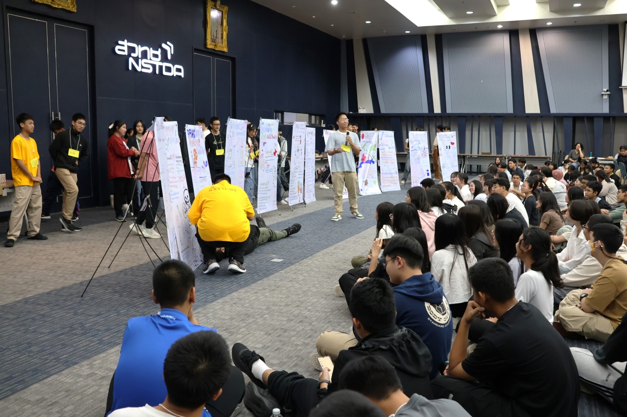 ภาพบรรยากาศกิจกรรม POPs Campaigning Workshop