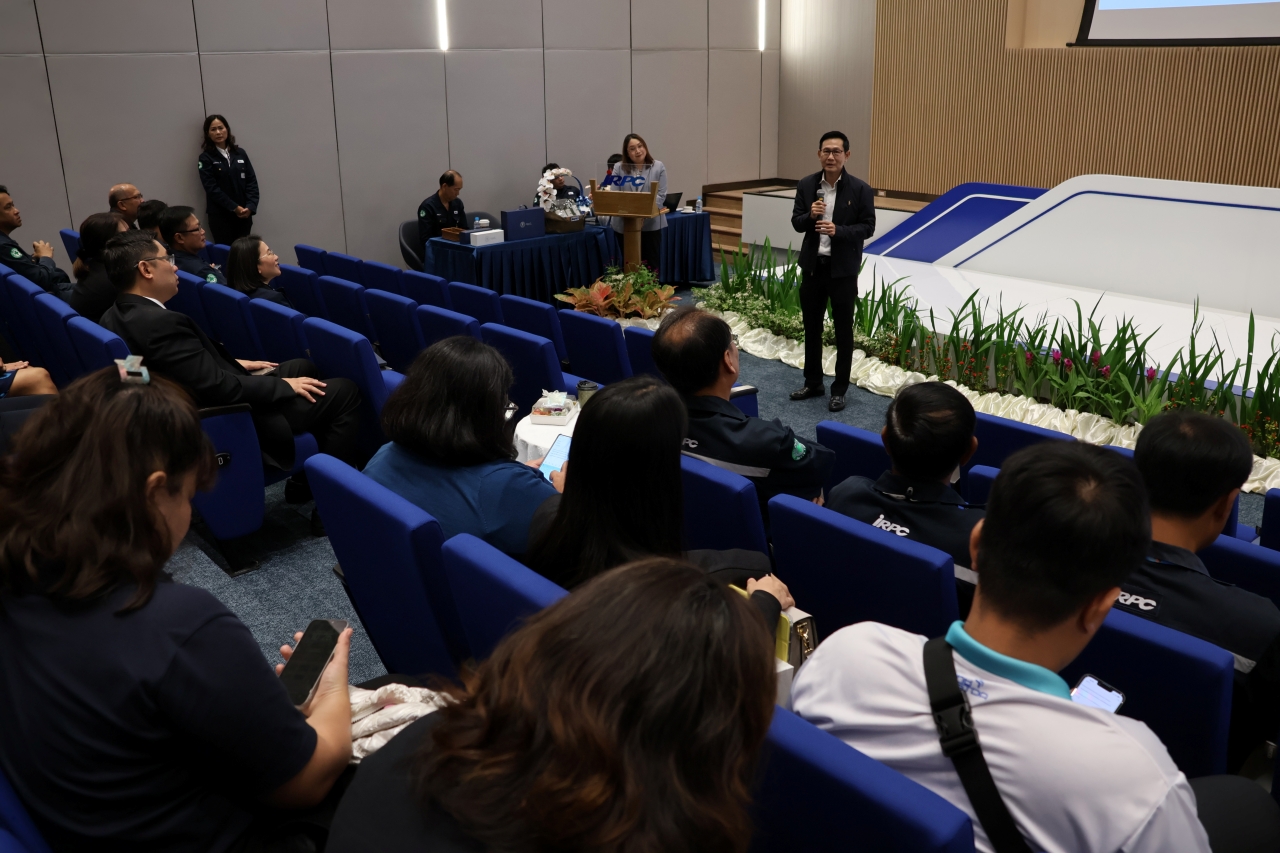 ภาพนายอรรถพล ฤกษ์พิบูลย์ ประธานคณะกรรมการบริหาร