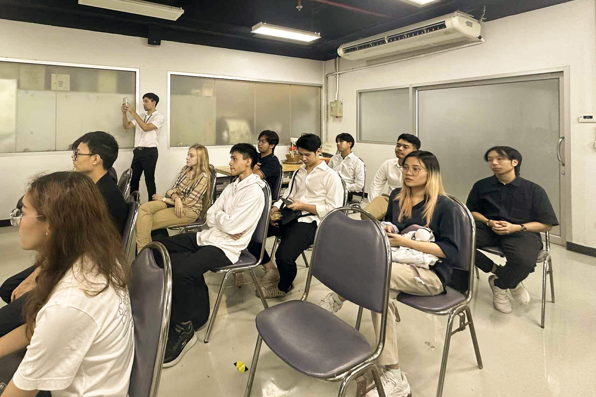 ภาพ นักศึกษา TAIST-Science Tokyo นั่งรับฟังการบรรยาย