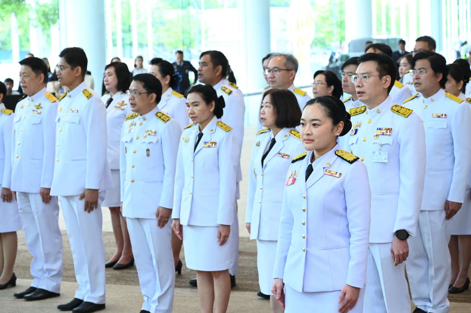 ภาพศาสตราจารย์ ดร.ชูกิจ ลิมปิจำนงค์ ผู้อำนวยการ สวทช. นำคณะผู้บริหารเข้าร่วมพิธี
