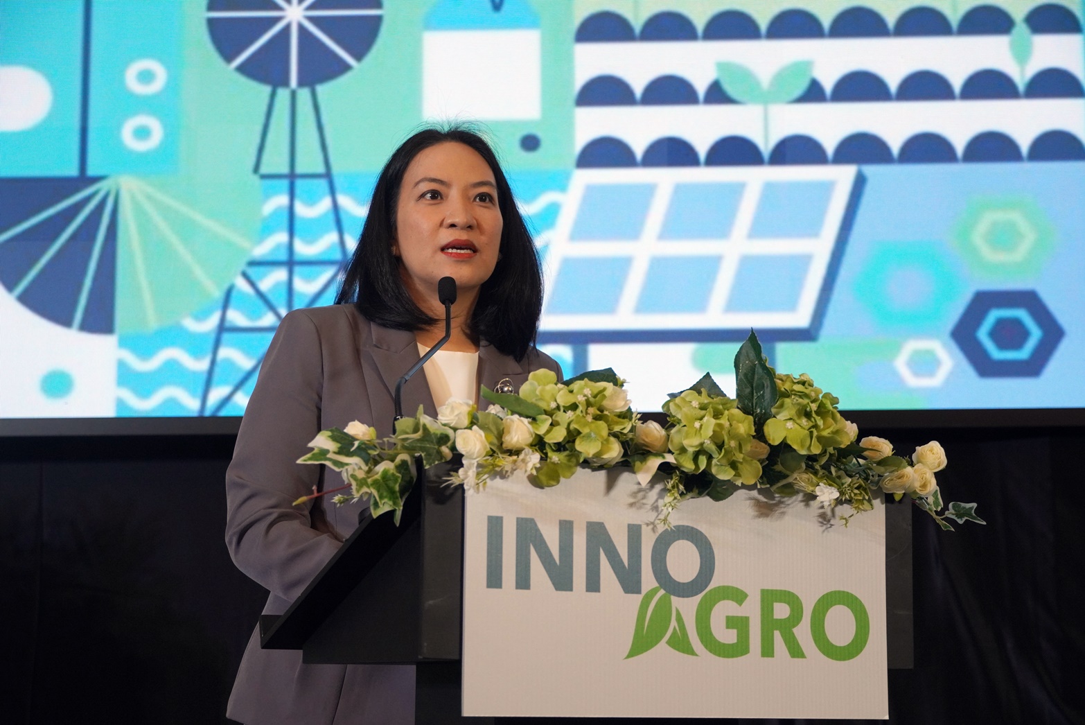 ภาพ คุณบัณฑิตา ทองสาริ