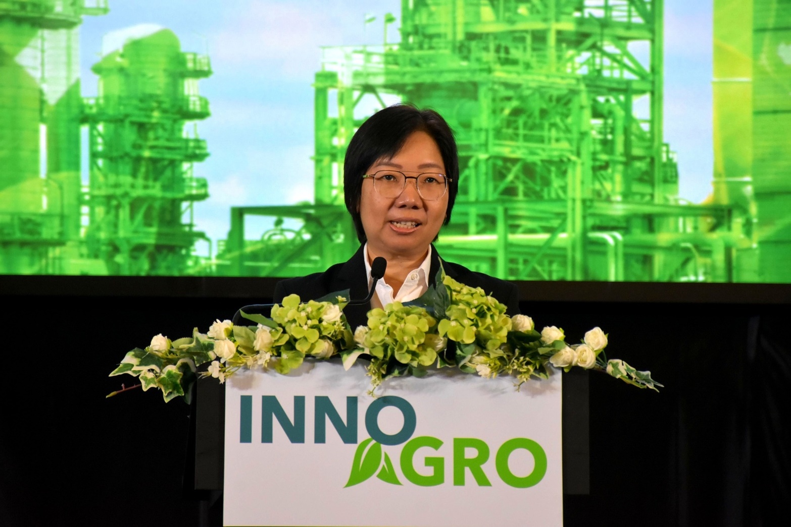 ดร.วรินธร สงคศิริ รองผู้อำนวยการศูนย์ไบโอเทค สวทช. กล่าวเปิดงาน