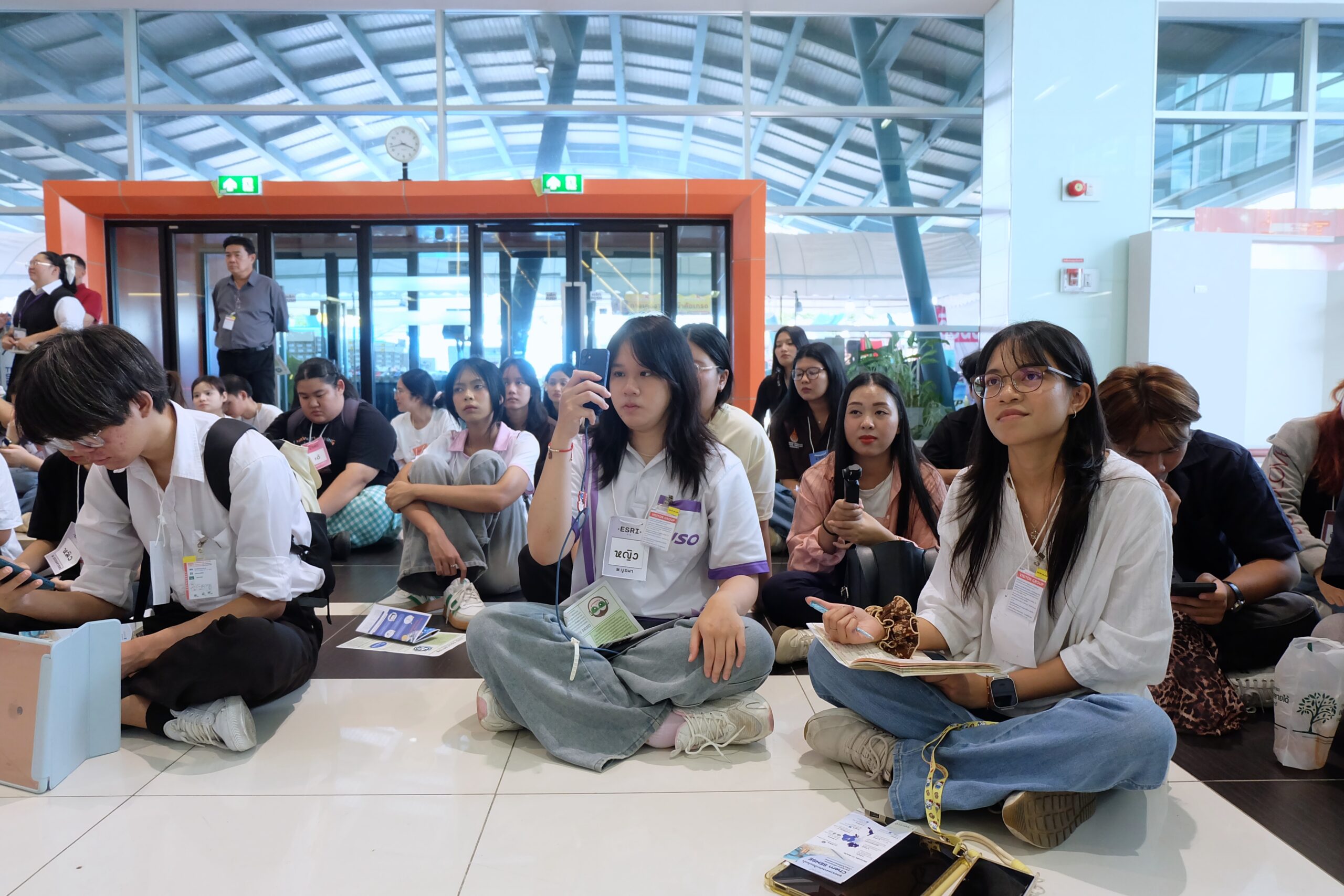 ภาพการบรรยายและเวิร์กชอปเพื่อเสริมทักษะการสื่อสารวิทยาศาสตร์
