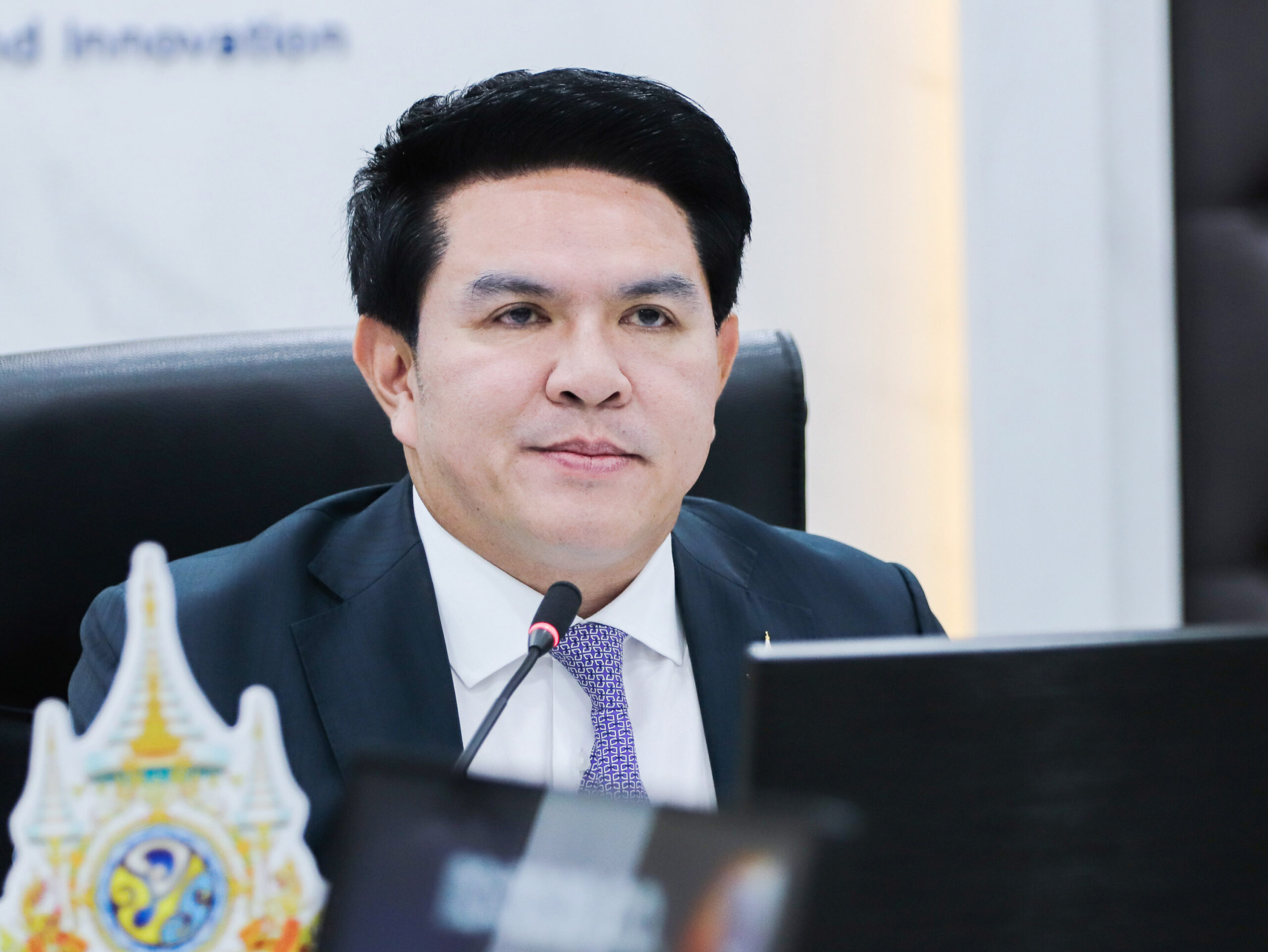 ภาพรัฐมนตรีว่าการกระทรวงการอุดมศึกษา วิทยาศาสตร์ วิจัยและนวัตกรรม เป็นประธานการประชุมคณะกรรมการพัฒนาวิทยาศาสตร์และเทคโนโลยีแห่งชาติ