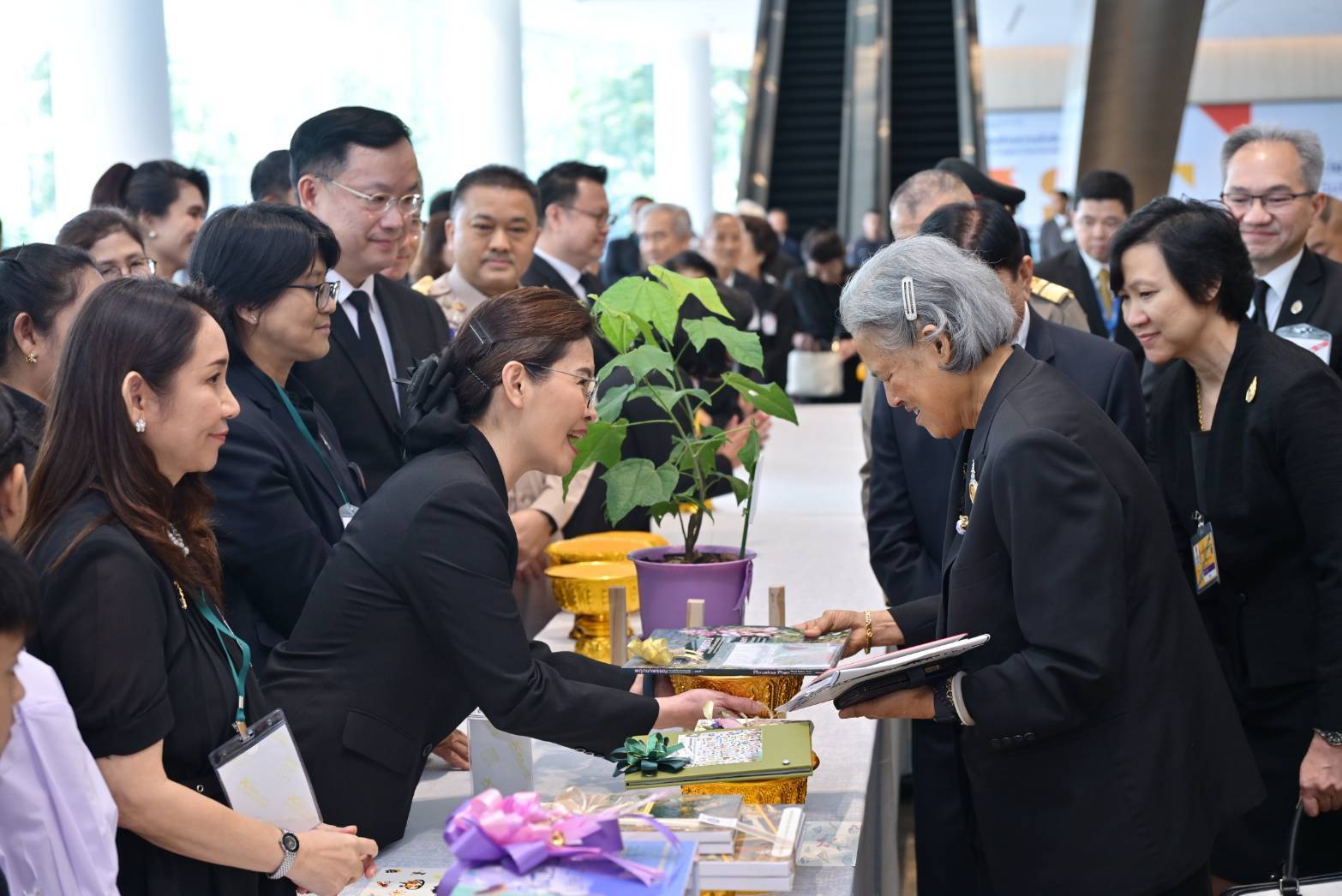 ภาพข่าวสวทช. ร่วมมหาวิทยาลัยเกษตรศาสตร์ และพันธมิตร จัดงานประชุมนานาชาติ IBD 2025 “Biodiversity and Humanity in Global Crisis” เพื่อเฉลิมพระเกียรติสมเด็จพระเทพรัตนราชสุดาฯ และผลักดันงานวิจัยความหลากหลายทางชีวภาพสู่ระดับโลก