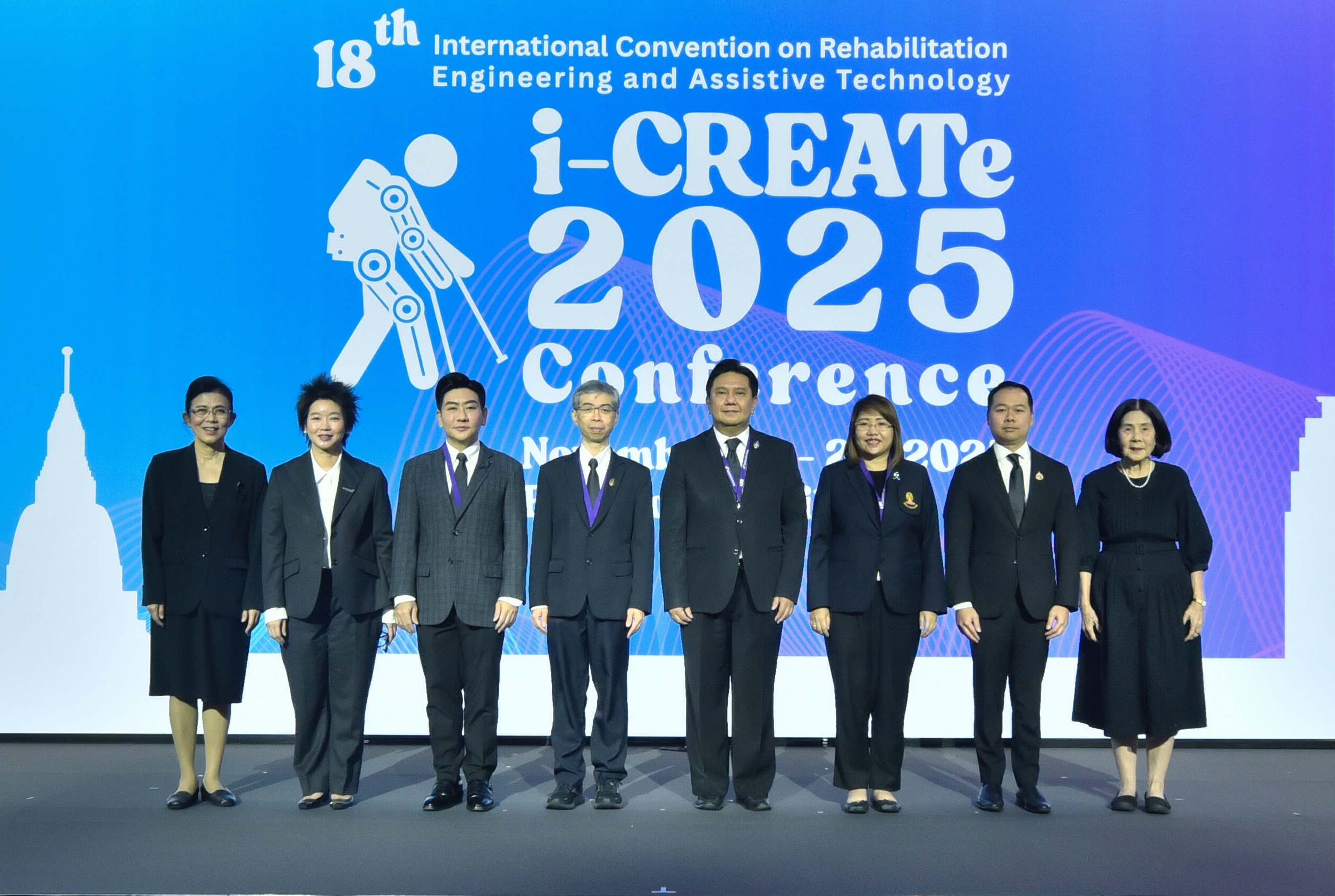 ภาพ ผู้แทนหน่วยงานร่วมเปิดงาน i-CREATe 2025