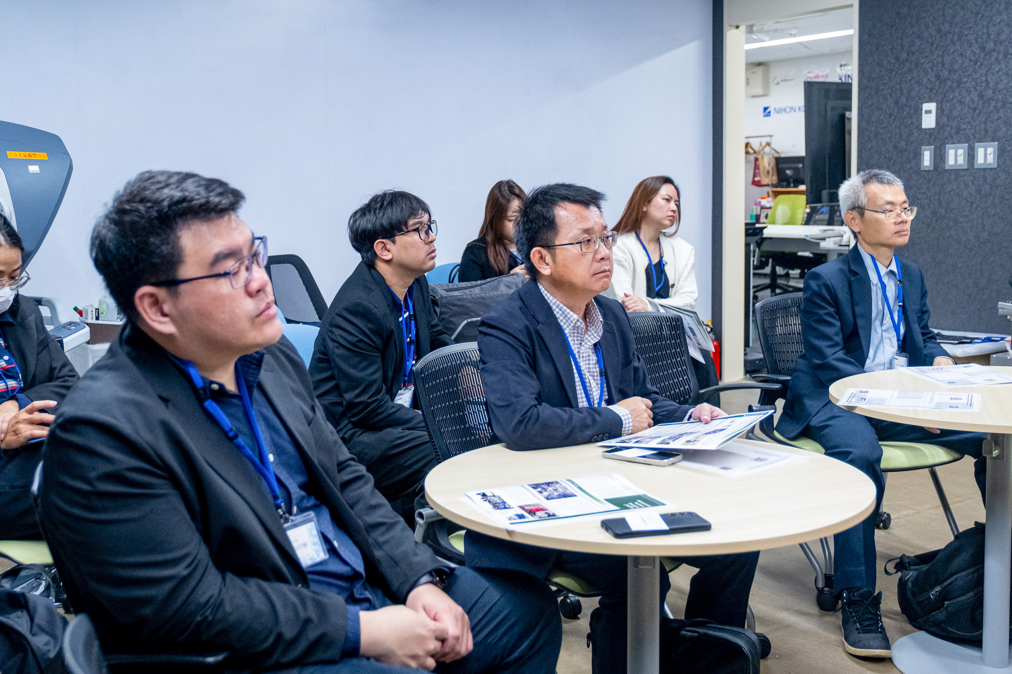 ภาพคณะผู้แทน สวทช. และ วช. ระหว่างหารือแนวทางความร่วมมือด้าน Biomedical Engineering และ AI ที่ Tokyo Women’s Medical University