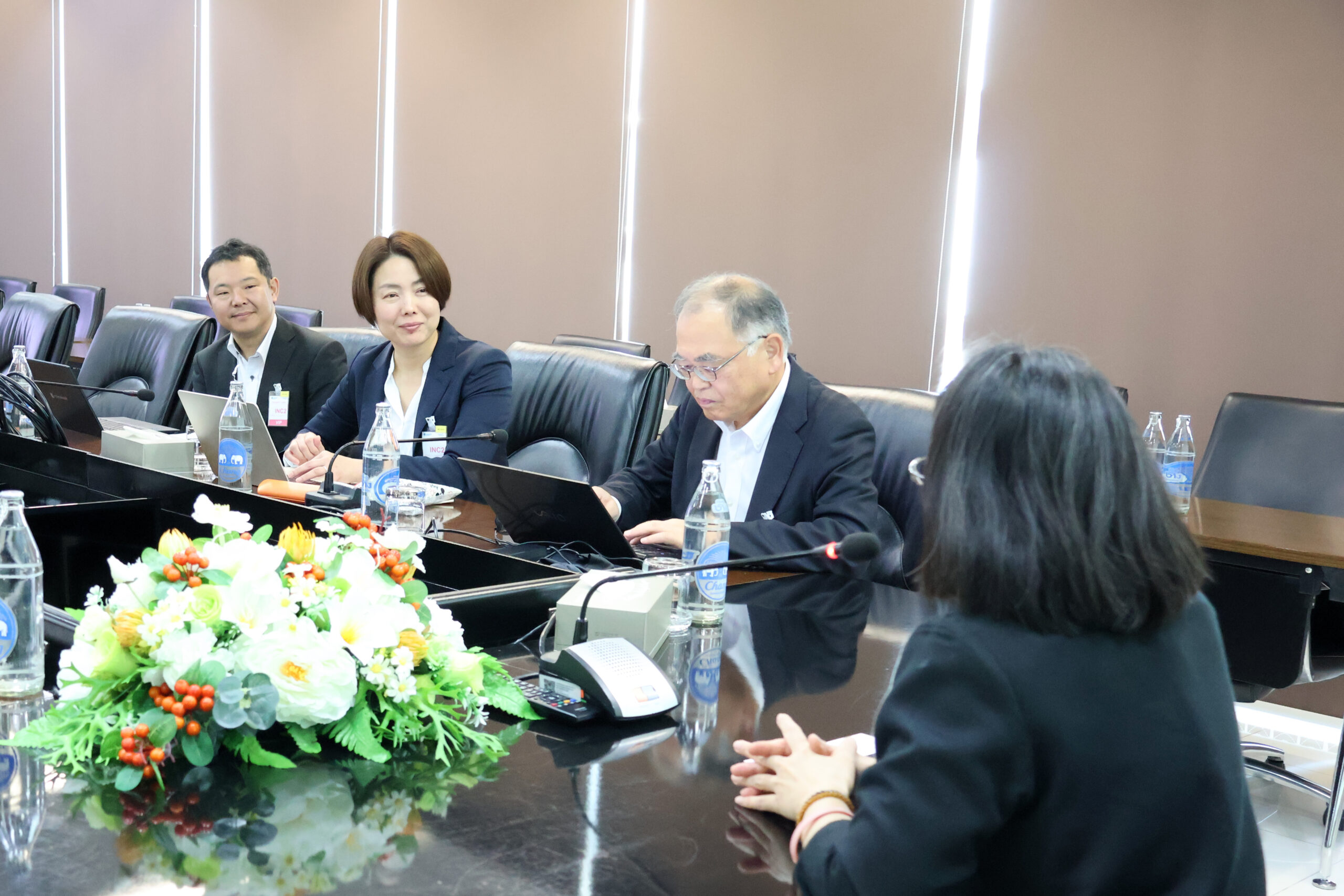 ภาพการหารือ NSTDA และ JST-NEXUS