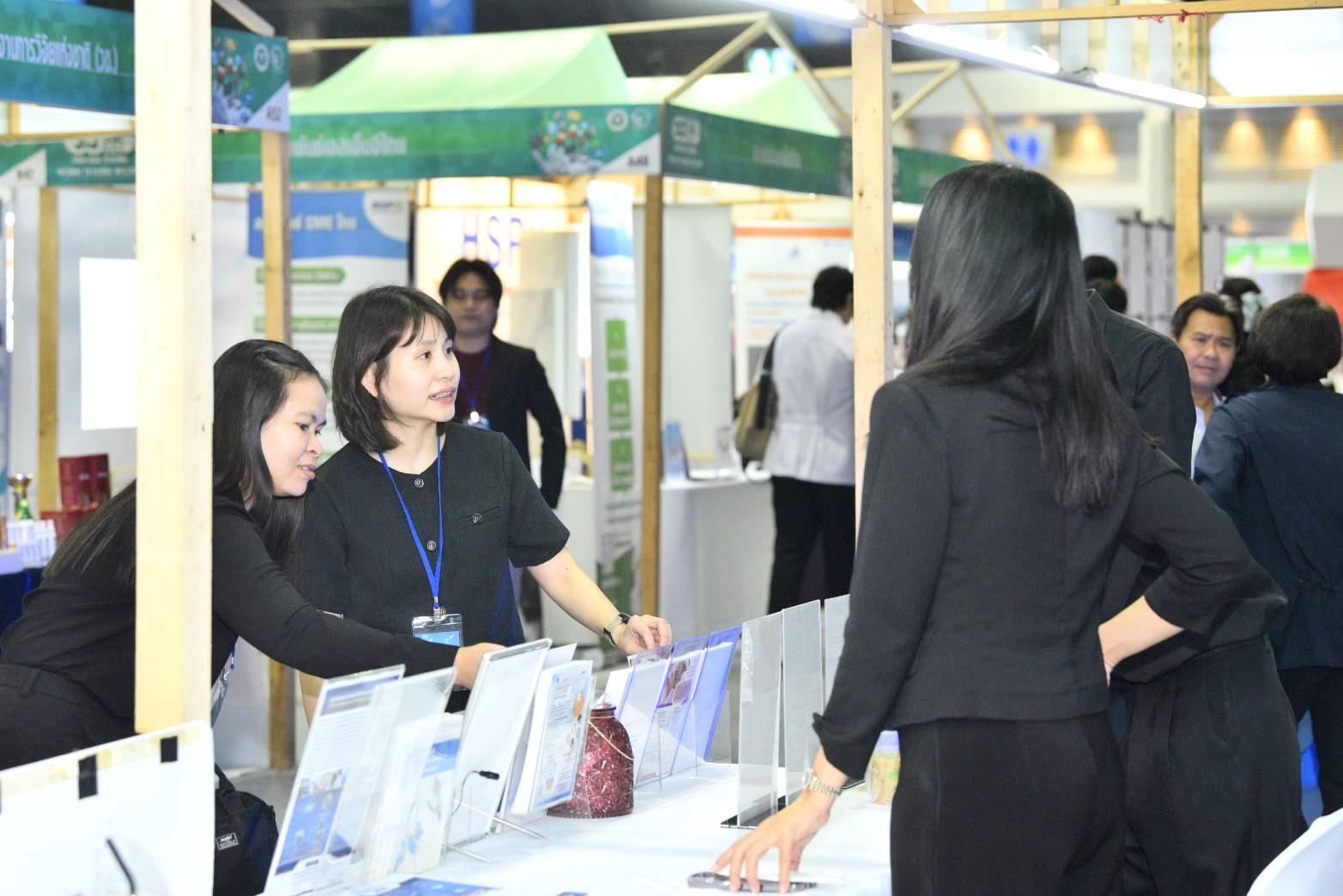 ภาพบรรยกากาศในงาน