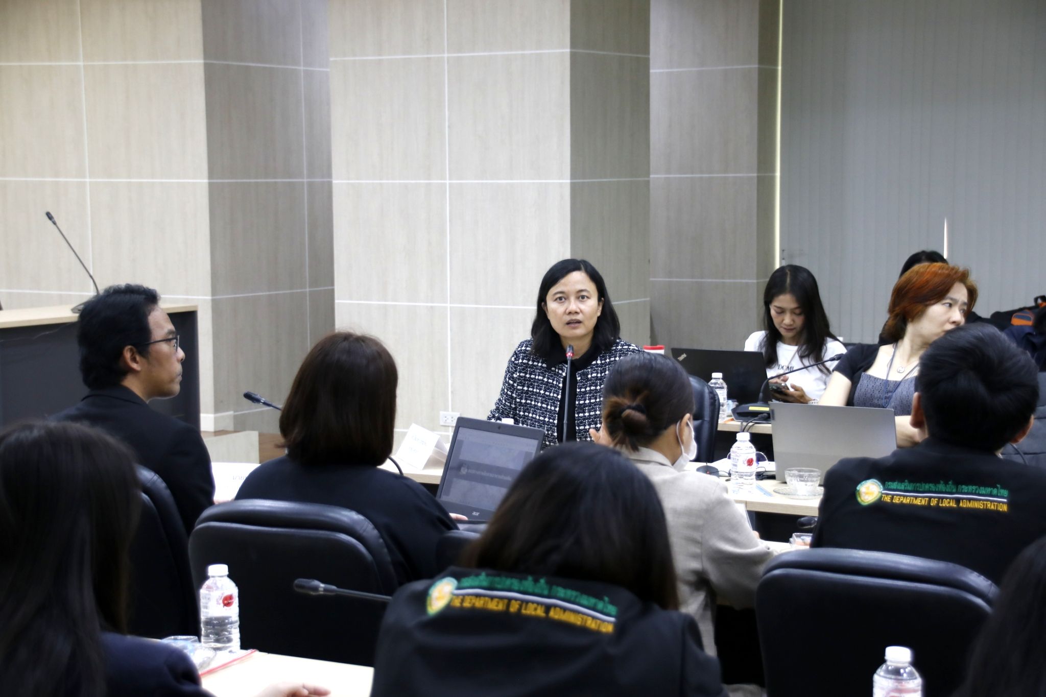 ภาพบรรยากาศการประชุม