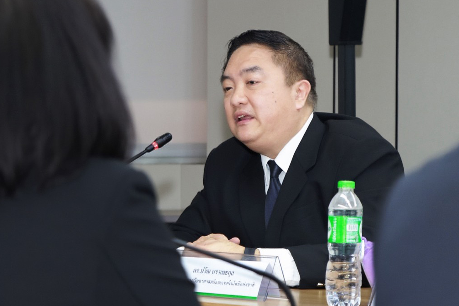 ภาพนายแพทย์นิติ เหตานุรักษ์ รองอธิบดีกรมควบคุมโรค 