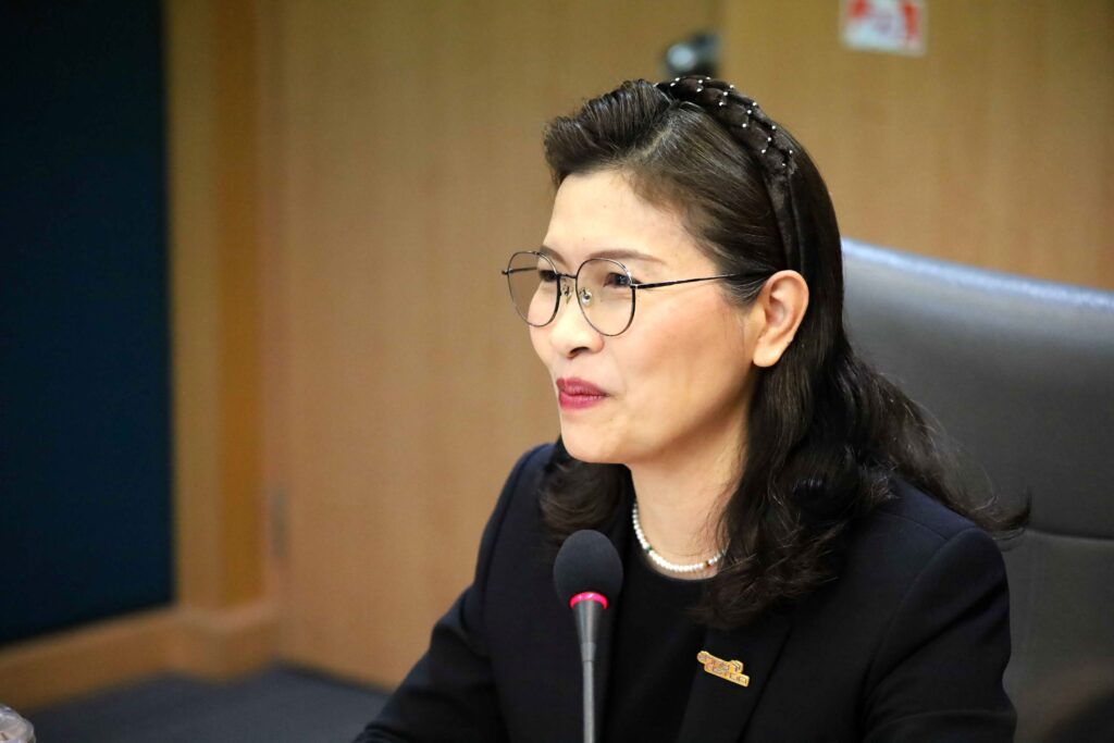 ภาพ ผู้ช่วยศาสตราจารย์ ดร.เชาวรีย์