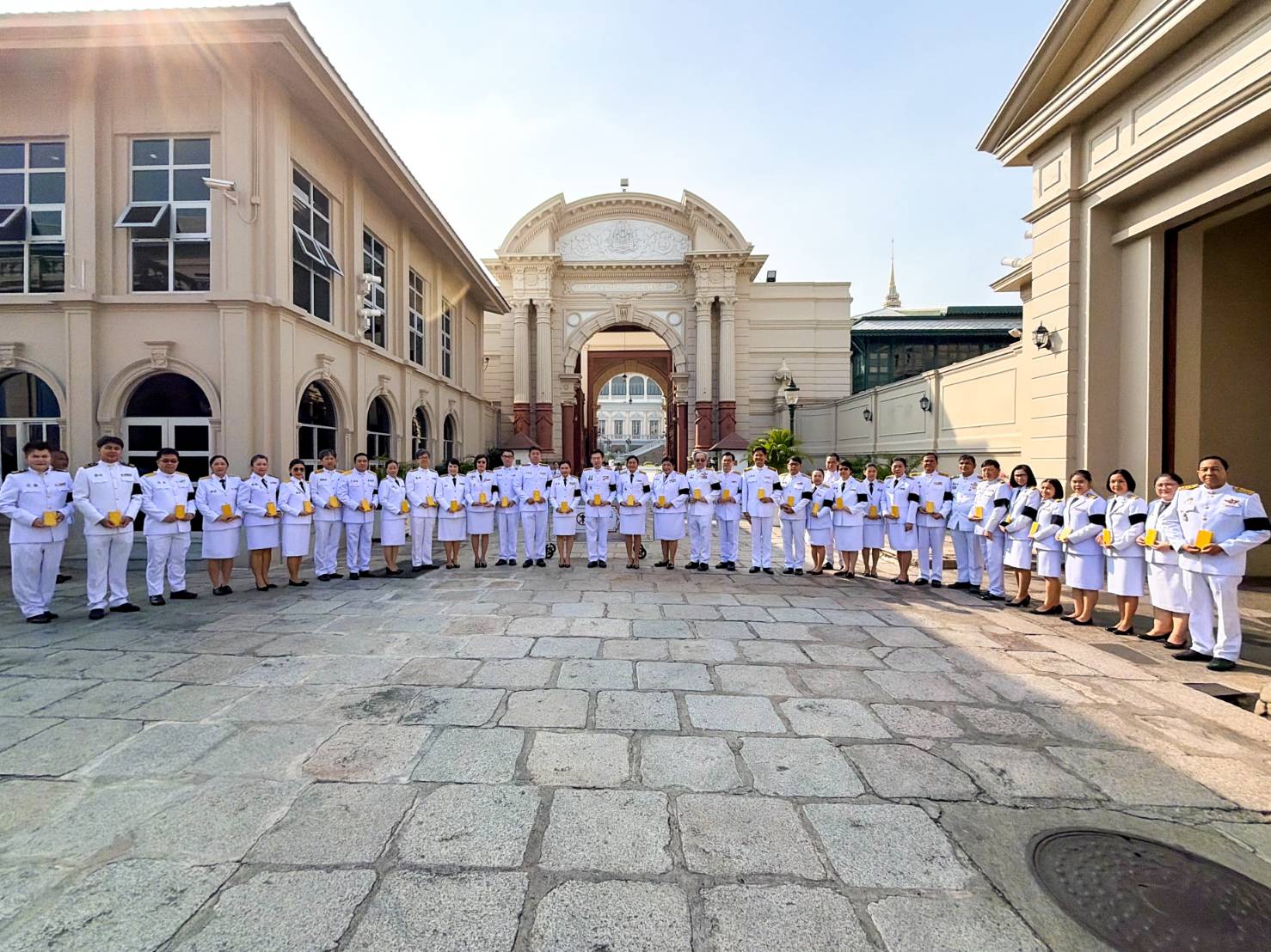 ภาพ คณะผู้บริหาร กระทรวง อว. สวทช.  และบุคลากร สวทช. 