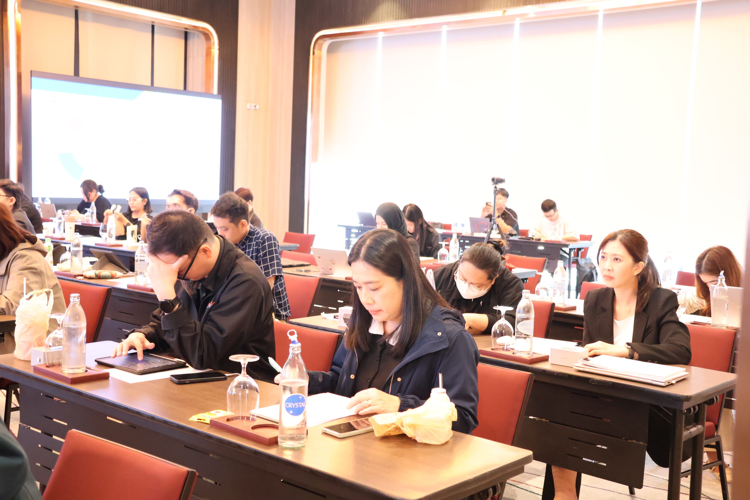 ภาพบรรยากาศผู้รับฟังการบรรยาย