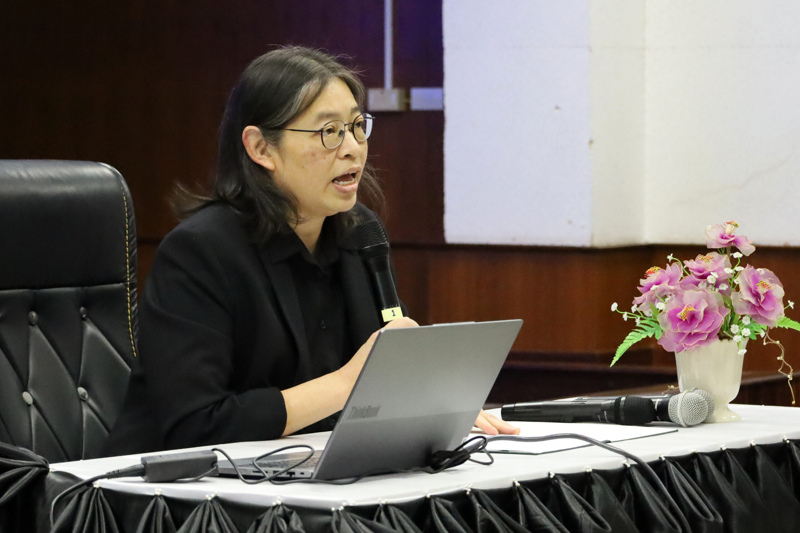 ภาพบรรยากาศการเยี่ยมชมและประชมหารือ