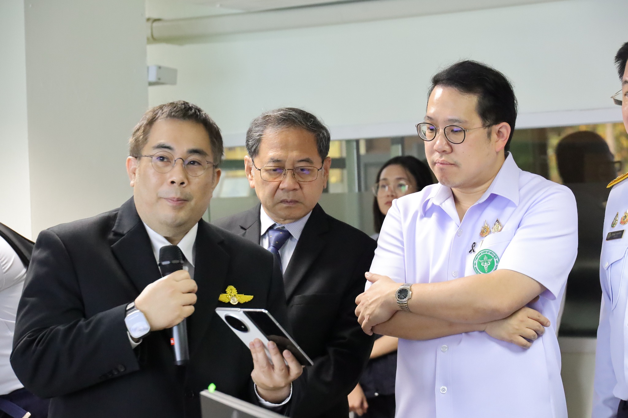 ภาพบรรยากาศการเดินชมนิทรรศการ