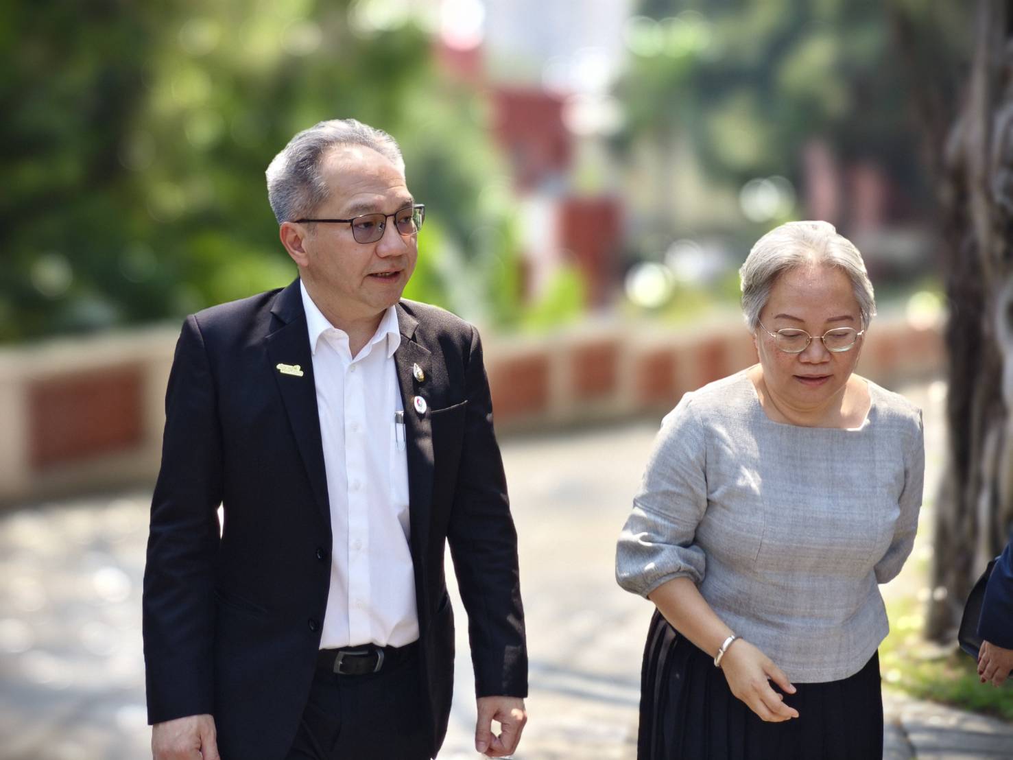 ภาพผู้บริหาร สวทช. แลกเปลี่ยนมุมมองเชิงลึกเกี่ยวกับพลวัตและการเปลี่ยนแปลงทางภูมิรัฐศาสตร์และเศรษฐกิจโลก