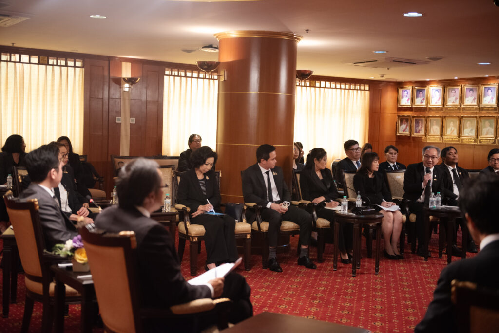 ภาพ: บรรยากาศการประชุมหารือระหว่างผู้บริหารกระทรวง อว. และเอกอัครราชทูตญี่ปุ่นประจำประเทศไทย