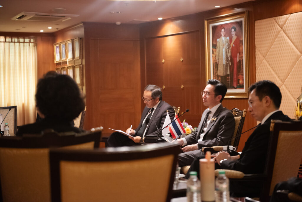 ภาพ: บรรยากาศการประชุมหารือระหว่างผู้บริหารกระทรวง อว. และเอกอัครราชทูตญี่ปุ่นประจำประเทศไทย