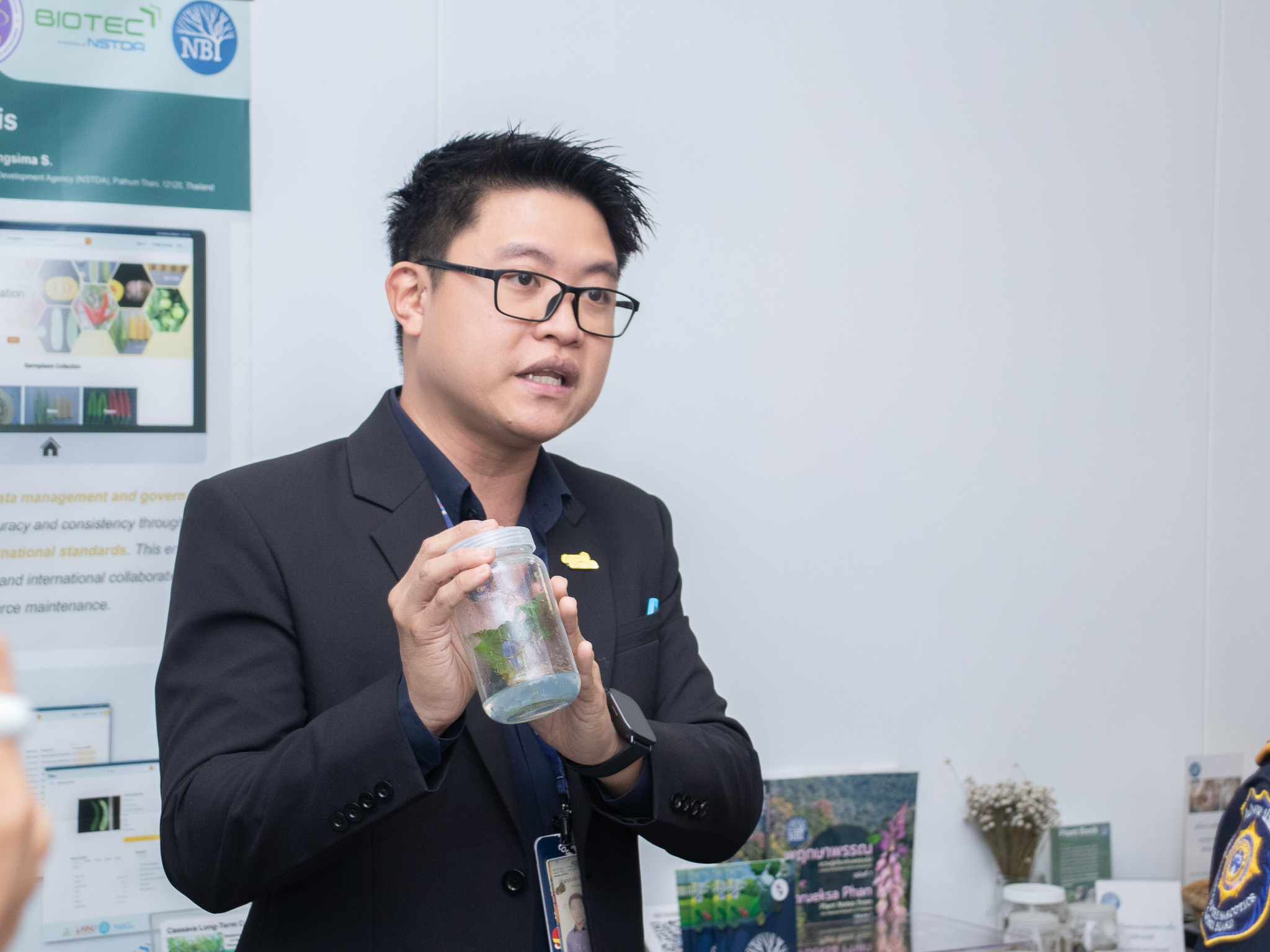 สวทช. ต้อนรับคณะผู้บริหาร ป.ป.ส. ประชุมหารือความร่วมมือด้านเทคโนโลยีชีวภาพและ AI เพื่อยกระดับการป้องกันและปราบปรามยาเสพติด