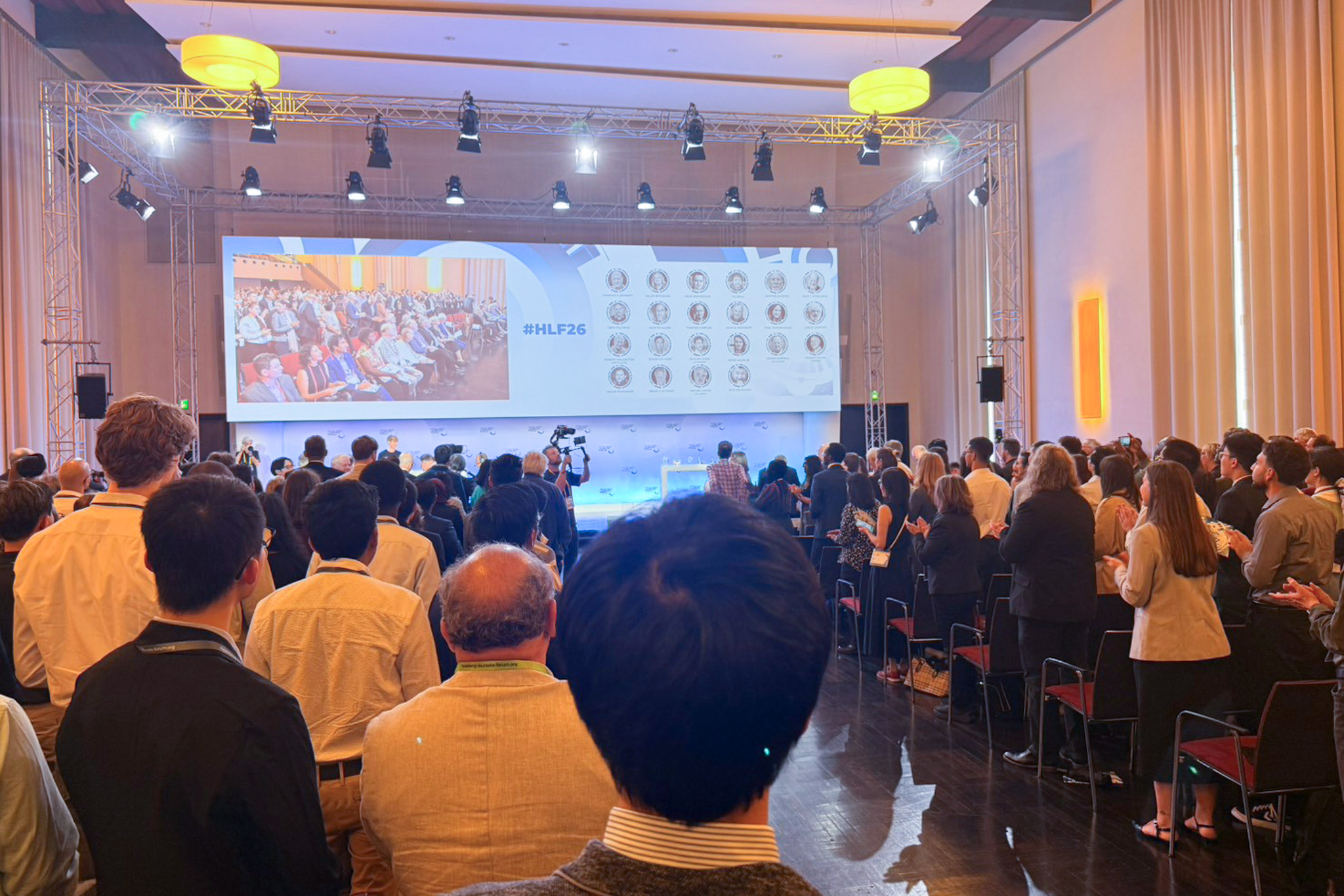 ภาพการประชุมระหว่าง สวทช. สอวน. และผู้บริหาร Heidelberg Laureate Forum Foundation