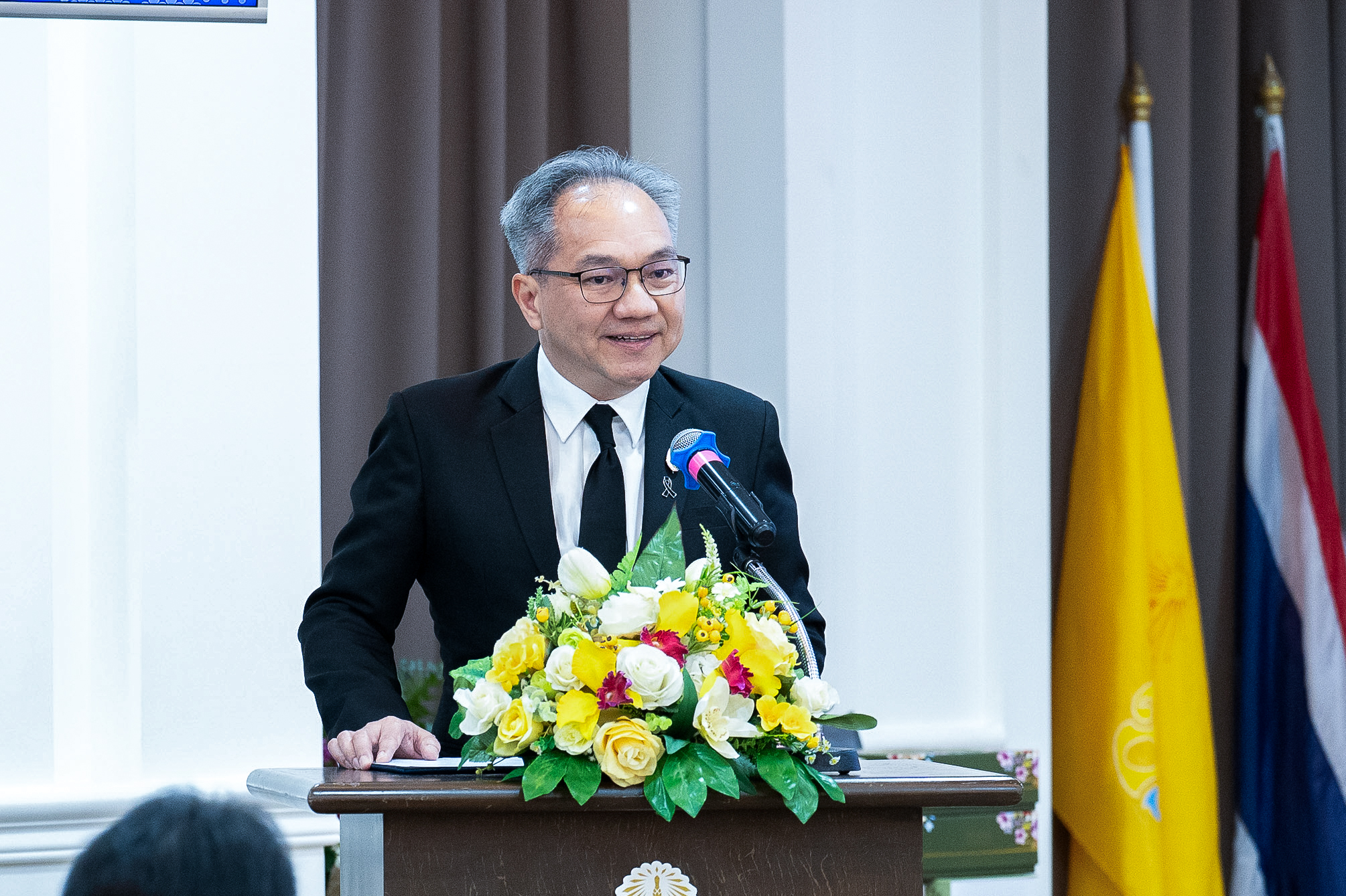 ภาพ ศาสตราจารย์ ดร.ชูกิจ ลิมปิจำนงค์ ผู้อำนวยการ สวทช.