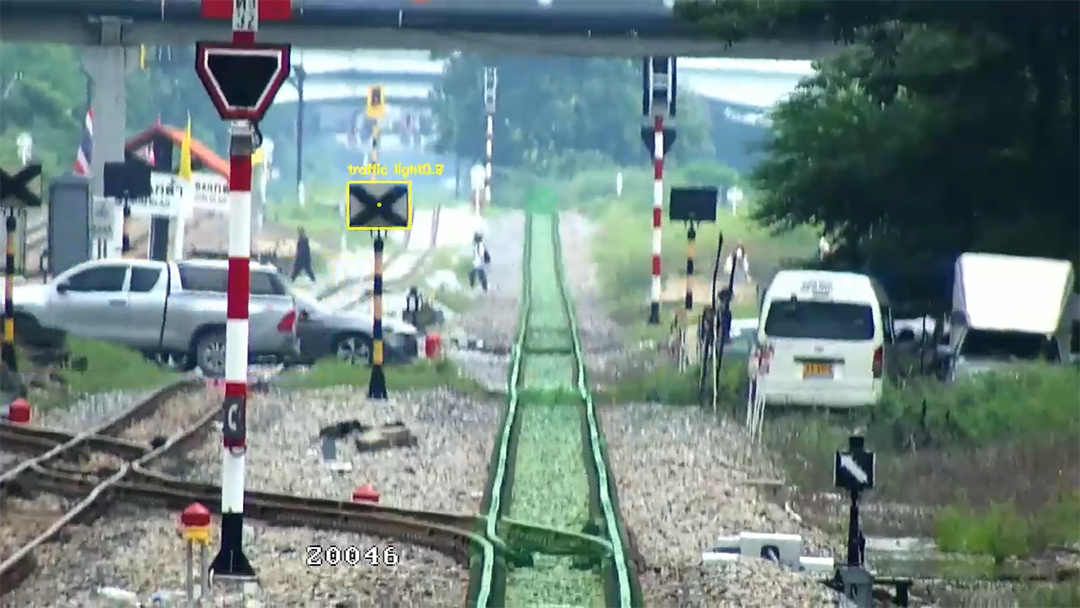 ภาพจากระบบ TRCAS แสดงภาพไม่พบสิ่งกีดขวางบนรางรถไฟ ป็นภาพซูมที่ระยะ 46 เท่า