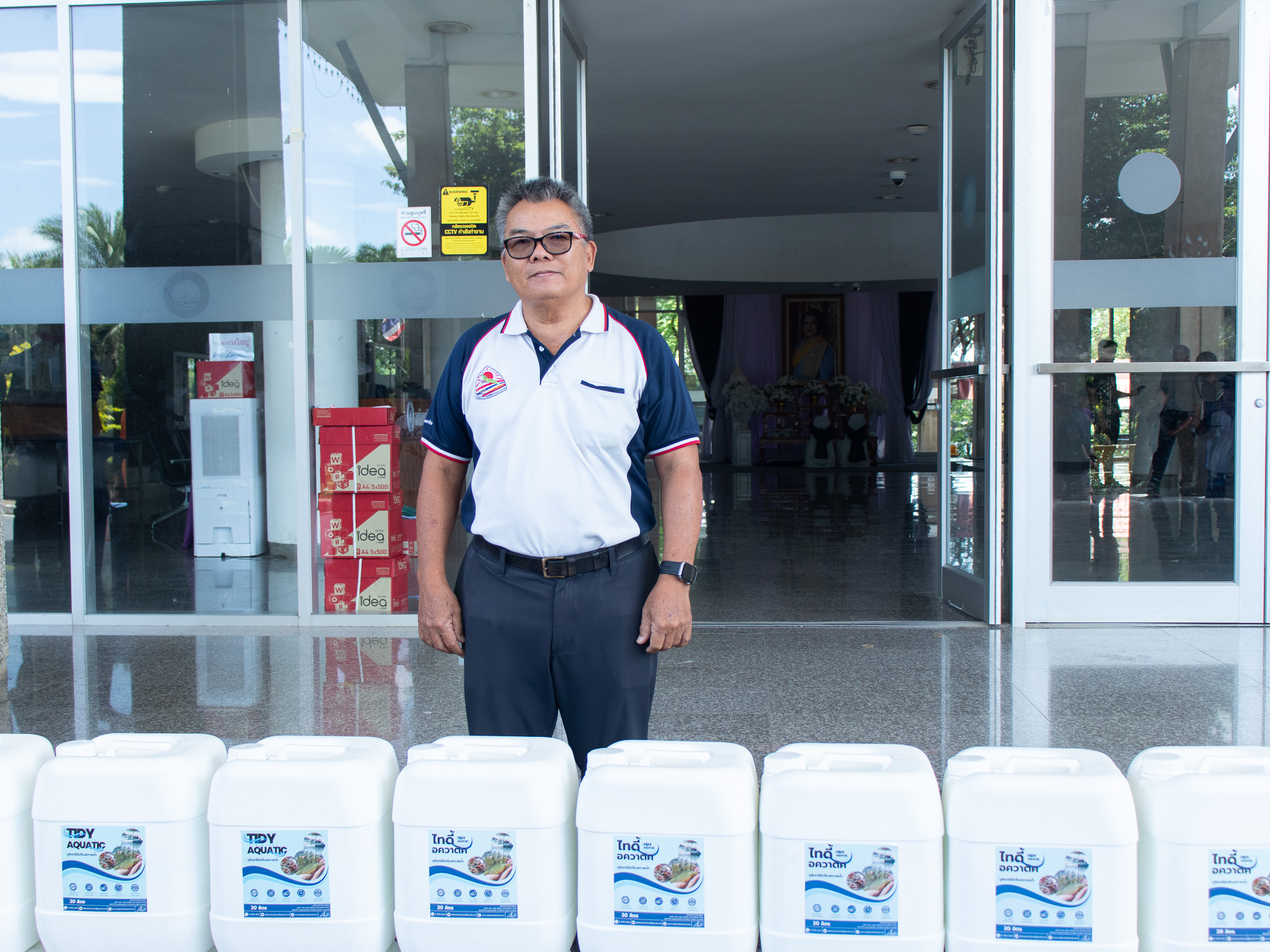 ภาพ คุณบรรจง นิสภวาณิชย์ ประธานสมาพันธ์การเพาะเลี้ยงสัตว์น้ำไทย จังหวัดฉะเชิงเทรา