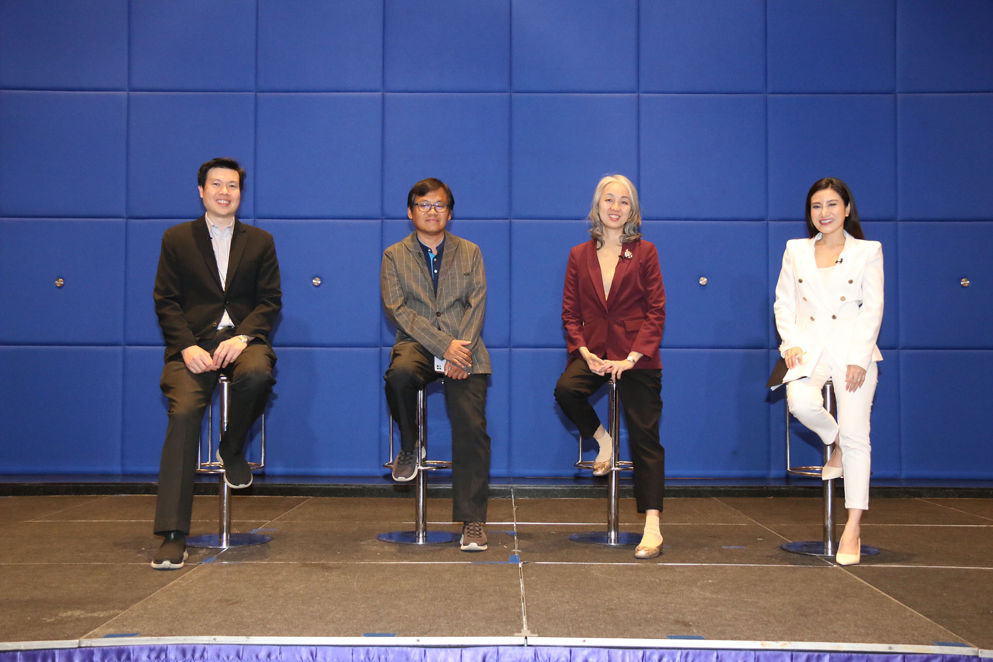 Read more about the article สคส. ร่วมกับ สวทช. จัดอบรมออนไลน์เรื่อง Decoding PDPA : Journey through Research, Tech, and Real Life